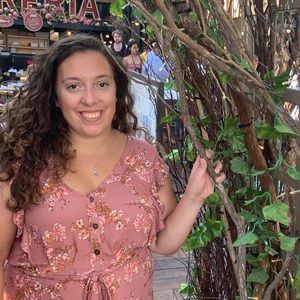 Meet your Posher, Deanna